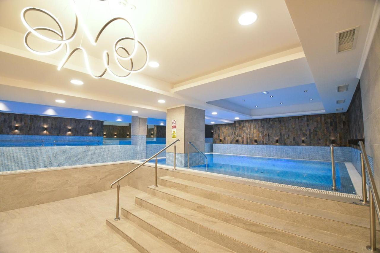 Mirage Resort & Spa Vişeu de Sus Extérieur photo