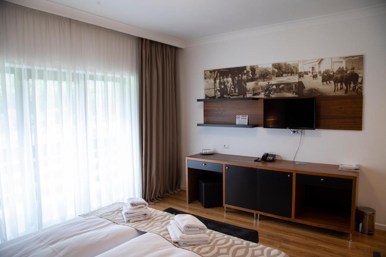 Mirage Resort & Spa Vişeu de Sus Extérieur photo