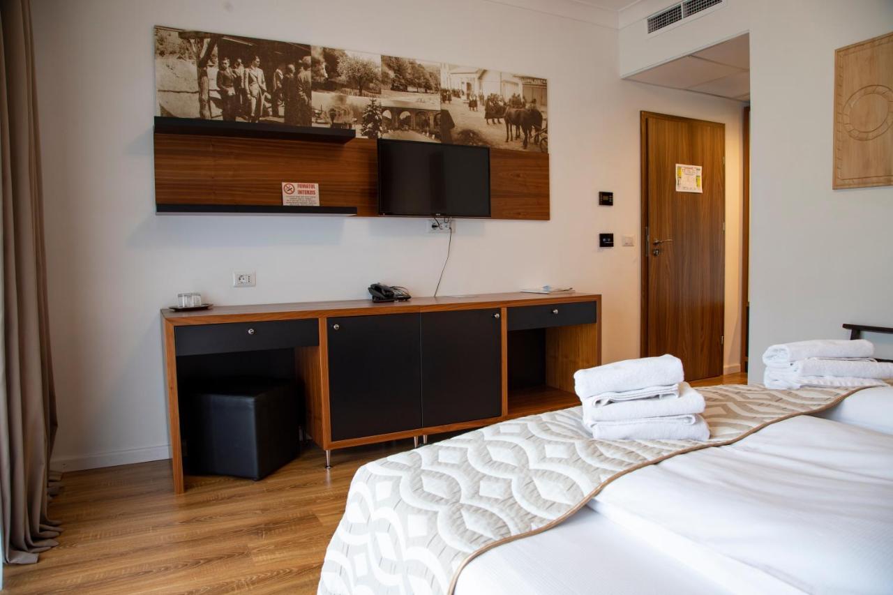 Mirage Resort & Spa Vişeu de Sus Extérieur photo