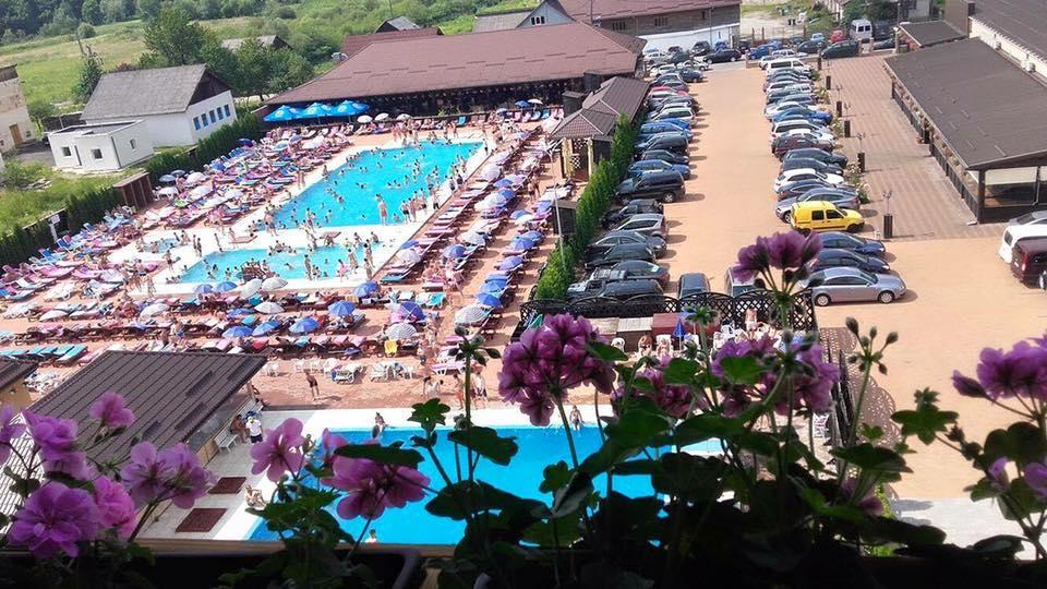 Mirage Resort & Spa Vişeu de Sus Extérieur photo
