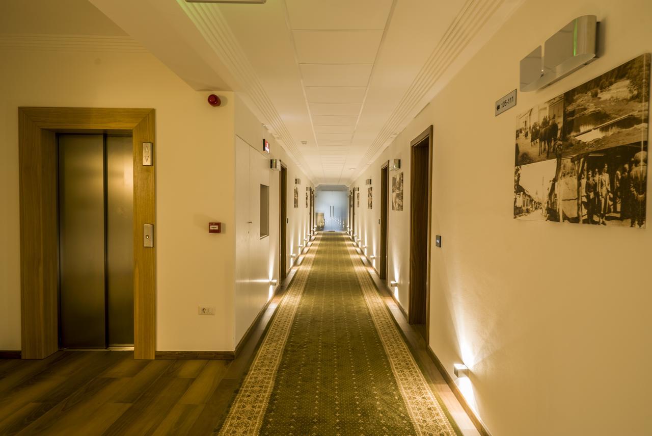 Mirage Resort & Spa Vişeu de Sus Extérieur photo